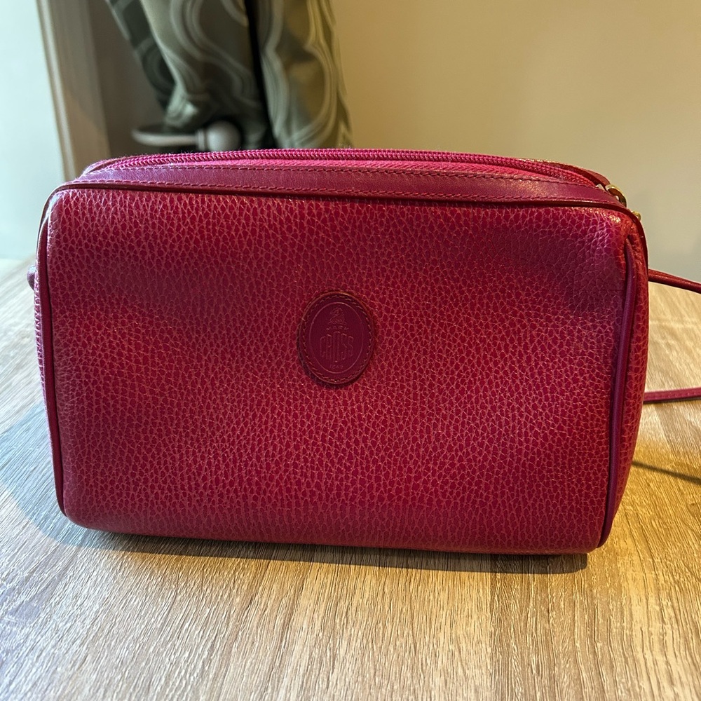 Mark Cross Logo Pebble Leather Messenger Bag